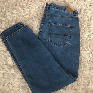 American Eagle Mom Jeans